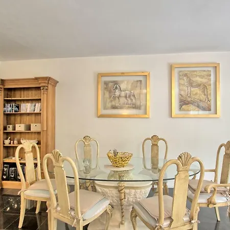 Maison Calme Au Centre Ville De Villa Cannes
